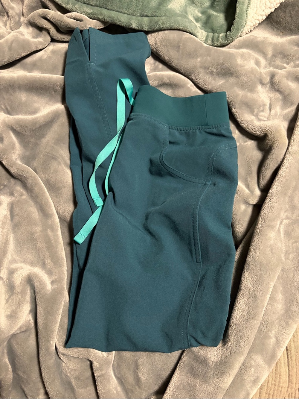 Figs Kade Scrub Pants